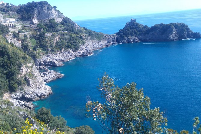 Gems of the Amalfi coast - Pontone lunch: a hillside reset with local wine