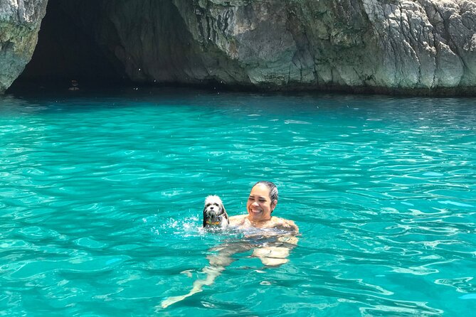 Guided day by boat to the Secrets of the Island of Capri - On-board comfort that actually matters for 8 hours