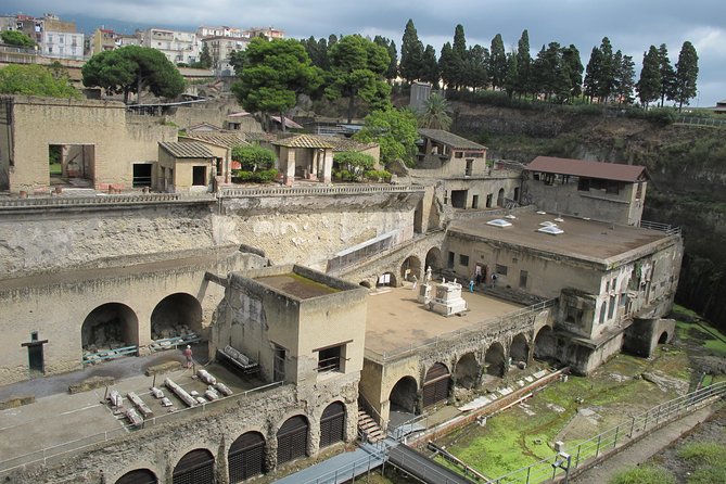 Guided Day Tour of Pompeii and Herculaneum with Light Lunch - Pompeii Archaeological Park: Skip-the-Line Meets the Villa of Mysteries