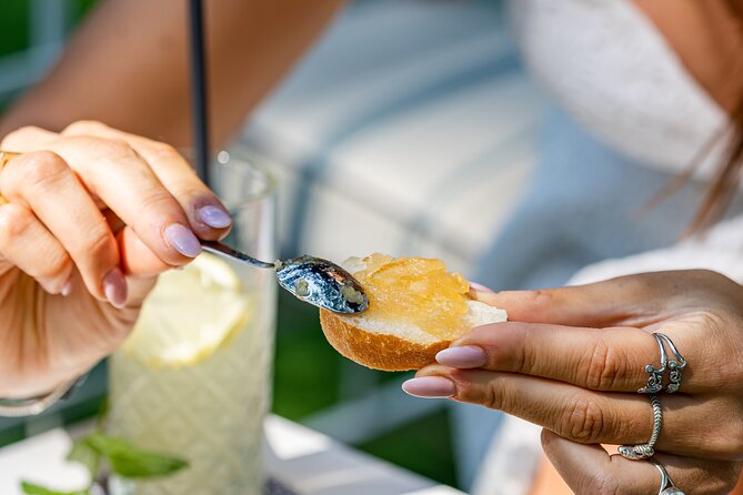 Guided tour of a historic lemon grove in Sorrento - Sorrento’s Lemon Grove: A Simple Farm Lesson With a Tasting Finish