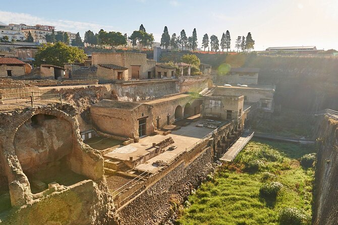 Half Day Morning Tour of Herculaneum from Sorrento - The walking reality: how to be comfortable for a 4-hour visit