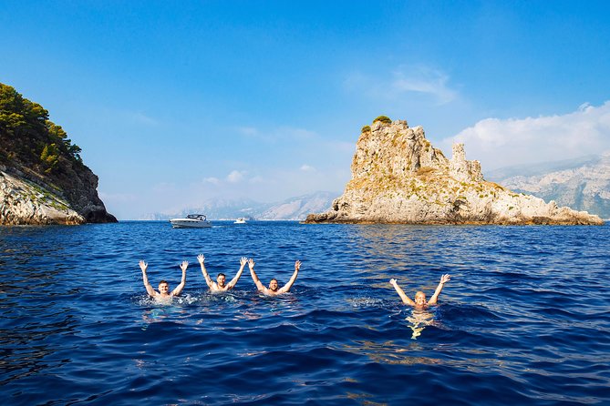 Half-Day Small Group Trip to Capri & Blue Grotto from Sorrento - Faraglioni and Marina Piccola: the stops that make the cruise worth it