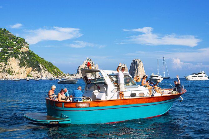 Half-Day Small Group Trip to Capri & Blue Grotto from Sorrento - Drinks and snacks: what’s included versus what isn’t