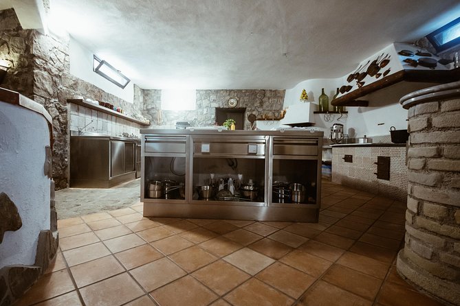 Hands-On Italian Cooking Class with Local Sorrento Chef - What you’ll make: antipasto, meatballs, ravioli, and more