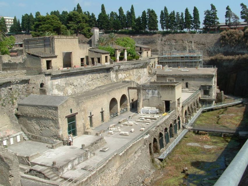 Herculaneum Skip-the-Line Tour From Sorrento - Skip-the-line entry: spending your time on ruins, not paperwork