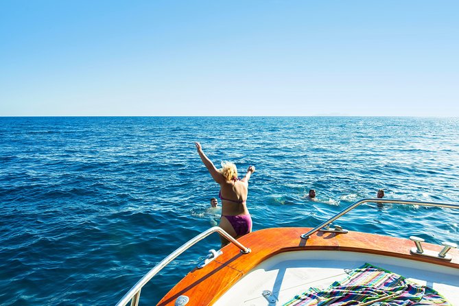 Ischia and Procida Boat Tour: Small-Group from Sorrento - Procida bays, Marina Corricella, and where your free time really goes