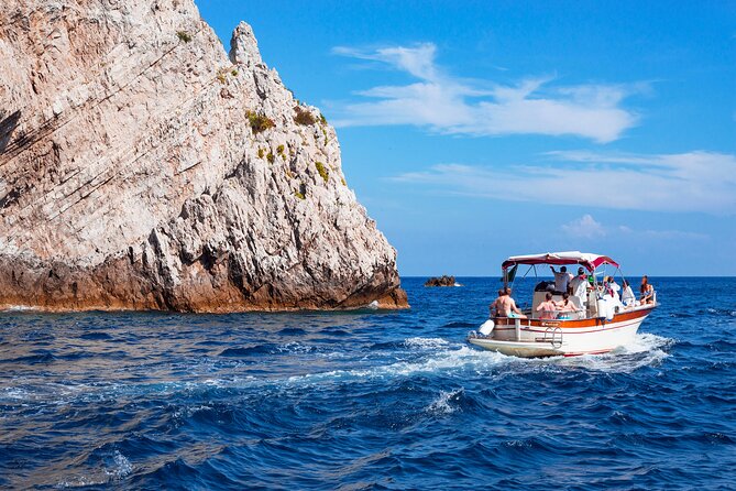Ischia and Procida Boat Tour: Small-Group from Sorrento - Aragonese Castle views and Ischia’s port free time