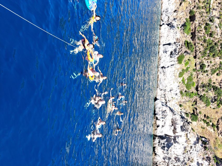 Ischia: Island Boat Tour with Neapolitan Lunch & Snorkeling - Key things I’d focus on