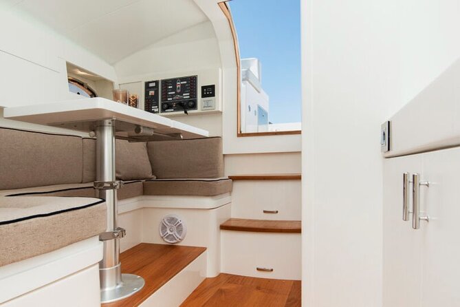 Luxury Capri Dining Experience & Aperitif with Yacht Transfer - Price and value: what $595.71 per person is really buying