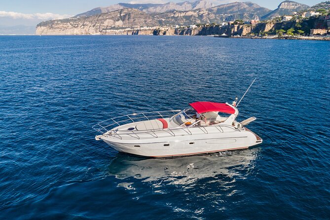 Luxury Private Boat Tour from Sorrento to Amalfi Coast– Shamal 40 - Shamal 40 comfort: why this feels like a true private day
