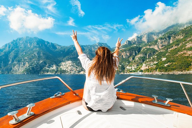 Luxury Private Boat Tour from Sorrento to Amalfi Coast– Shamal 40 - Sea views that actually change: Nerano, Li Galli, and the coastline panorama