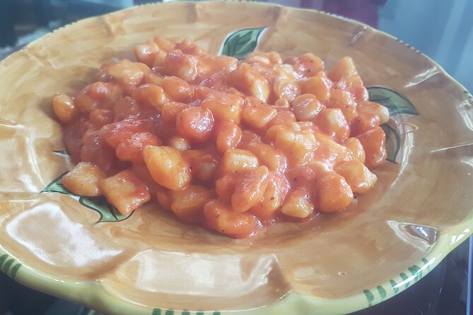 Naples Small-Group Homemade Neapolitan Gnocchi Cooking Class - The pace: 2.5 hours that feel like dinner with a teacher