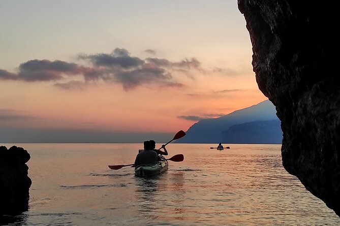 Panoramic Sorrento Kayaking Experience with Swimming & More - Swim break: when the turquoise water becomes the main event