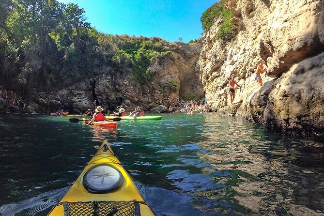 Panoramic Sorrento Kayaking Experience with Swimming & More - Group size and comfort: max 40, but the real point is attention