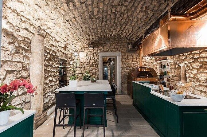 Pizza and Bread Cooking Class: The Scent of Flour - Tasting Sorrento favorites before pizza