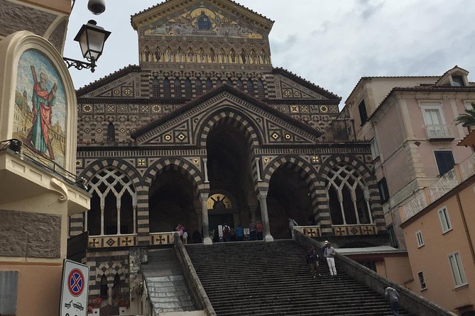 Pompeii- Amalfi Coast tour from Sorrento, with licensed guide included - Lunch on the Route: You Get a Suggestion, Not a Fixed Restaurant