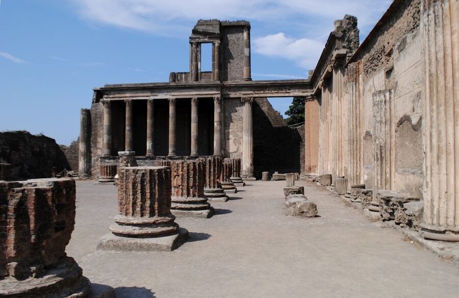 Pompeii Half-Day Coach Tour from Sorrento - Getting Into Pompeii Without Losing Time