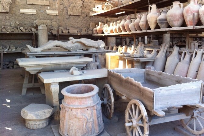 Pompeii, Herculaneum & Wine Tour, with Licensed Guide included - Cantina del Vesuvio winery: Campania food and Lacryma Christy