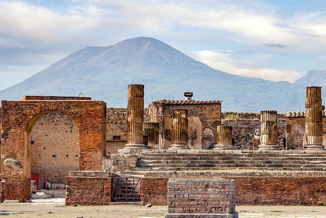 Pompeii, Vesuvius & Wine Tasting - Cantina Del Vesuvio (Russo Family since 1930): the palate break you actually need