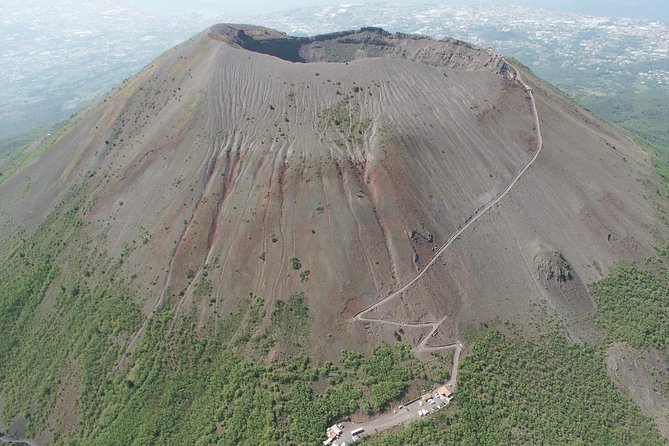 Pompeii, Vesuvius & Wine Tasting - Price and logistics: is $148 a good deal for this day?