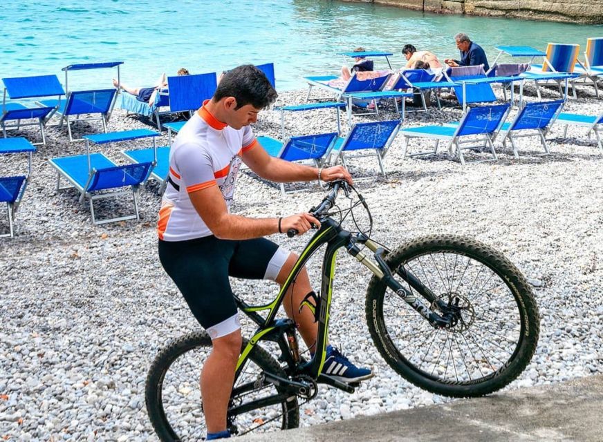 Positano & Amalfi Coast Sightseeing Bike Tour - The uphill start: Meta di Sorrento and Colli di San Pietro