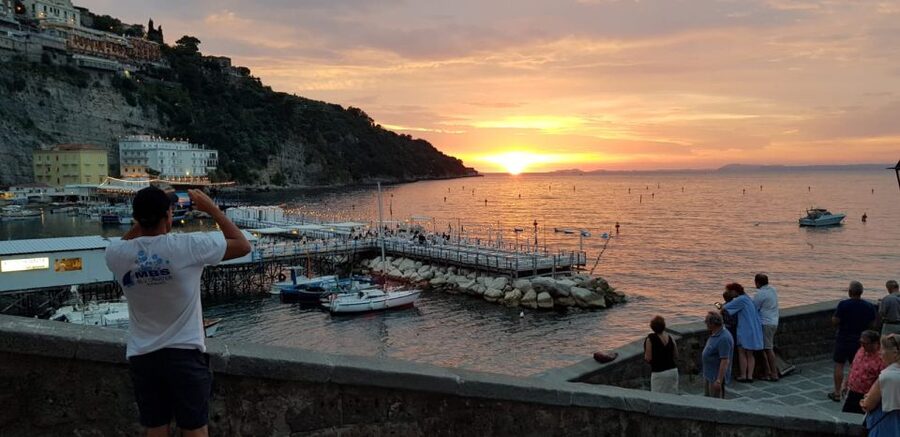 Private 2-Hour Boat Tour Along the Sorrento Coast - Meeting Point at Marina Piccola: Getting Onboard Fast