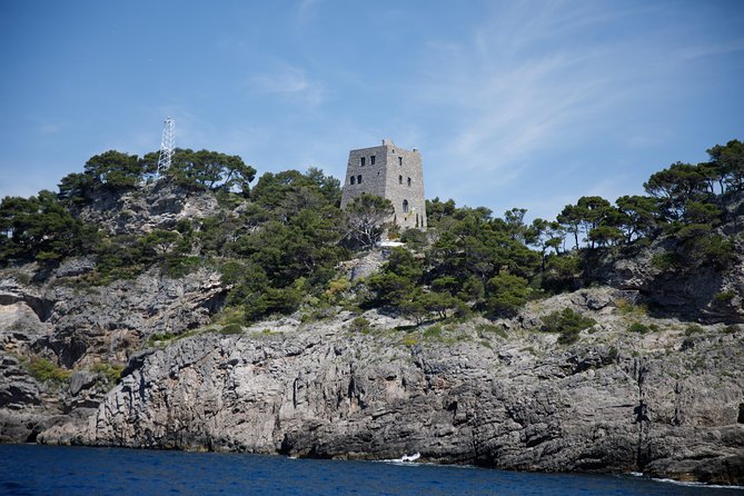 Private Amalfi Coast Tour from Sorrento - Li Galli: sirens, mythology, and a free-ticket viewpoint