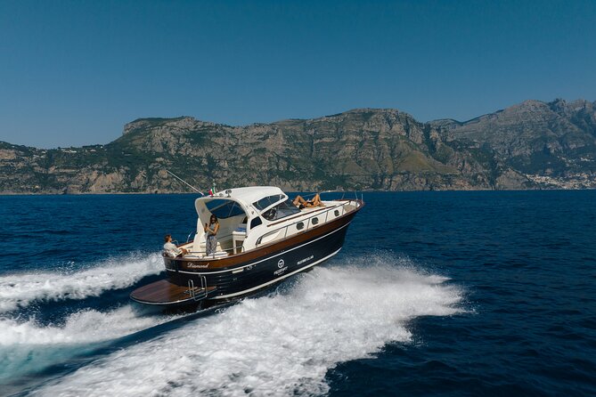 Private Amalfi Coast Tour in a Apreamare 38ft DIAMOND Boat - From Sorrento to the coast: what the timing actually means