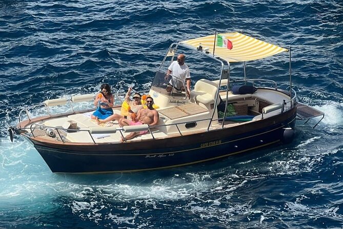 Private boat tour Capri Full day - Price per group: when this feels like a deal