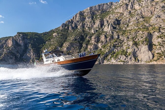 Private Boat Tour from Sorrento to Positano & Amalfi–Apreamare 10 - The skipper and crew: what great service looks like on this route