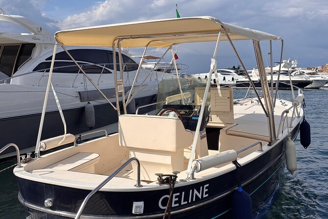 Private Boat Tour of Capri by Gozzo Boat - Signature Experience - Key points before you go