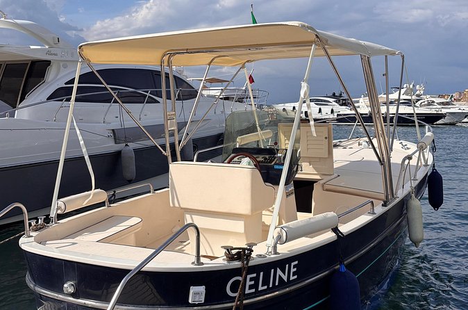 Private Boat Tour of Capri by Gozzo Boat - Signature Experience - Should you book this private Capri boat tour?