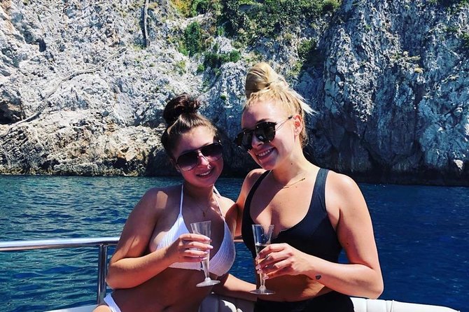 Private Boat tour Positano & Amalfi coast - Captain in English: clear explanations, calmer decisions