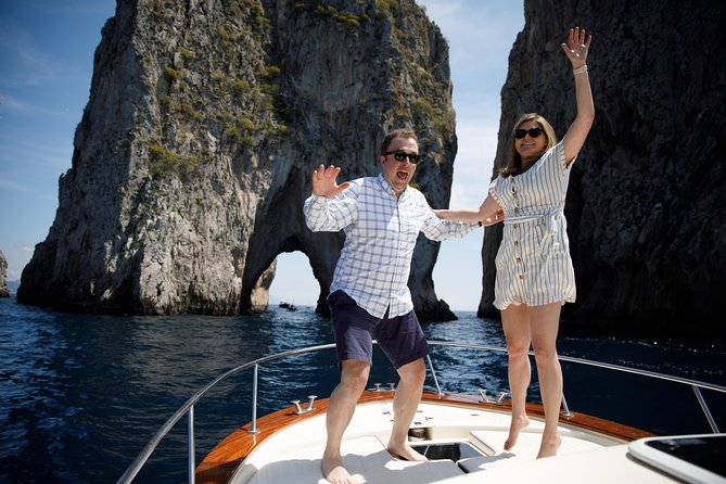 Private Capri Escape: Full-Day Boat Tour from Sorrento - Grotta Verde and the quick cave moments that add up