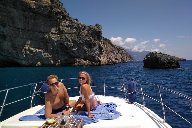 Private Cruise to Capri and Amalfi coast from Sorrento or Capri - yacht 40' - Getting On Board in Sorrento (or Capri) and How the Day Starts