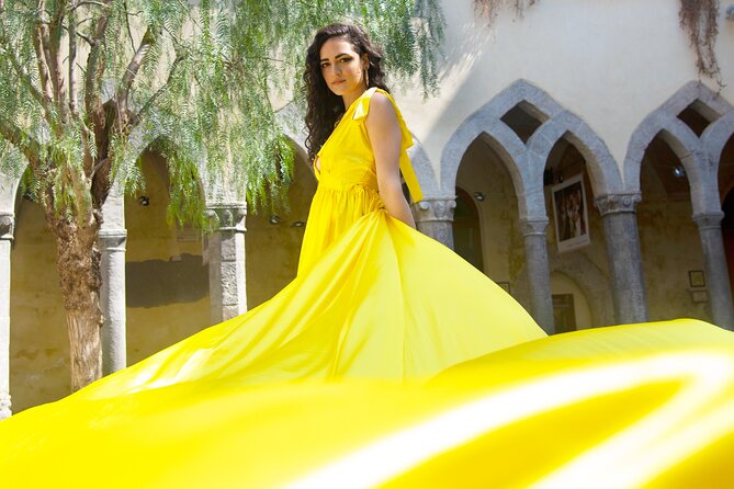 Private Flying Dress Photoshoot in Sorrento - Your 20 edited digital photos: what you actually get