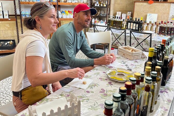 Private Pompeii Tour with lunch and Olive Oil Factory Experience - Small trade-offs to plan for
