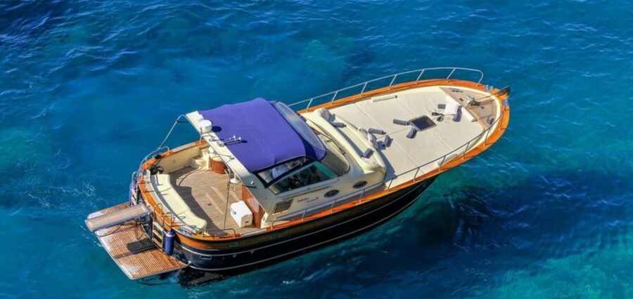 Private Positano & Amalfi Excursion by boat from Sorrento - Sailing the Amalfi Coast from Sorrento: why this format works