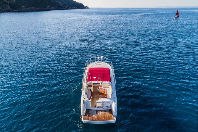Private Tour from Sorrento to Capri - Raffaelli Shamal 40 - Faraglioni and Punta Carena: Capri’s Icons Seen From the Water