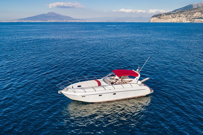 Private Tour from Sorrento to Capri - Raffaelli Shamal 40 - Food and Drinks on Board: Simple Treats You Actually Use