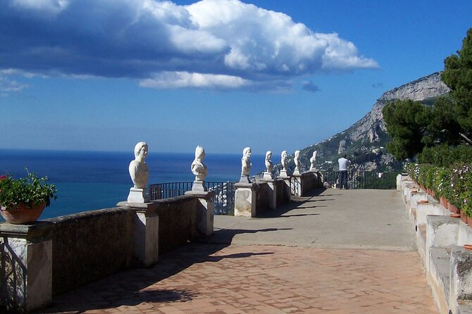 Private transfer from Salerno to the Amalfi Coast, or vice versa - Pickup that actually works: your name, your spot, your bags