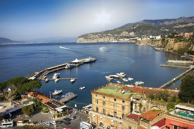 Private Transfer from Sorrento or Amalfi coast to Naples or vice versa - Pickup in Sorrento, Amalfi, and Naples: Choose Your Spot and Move
