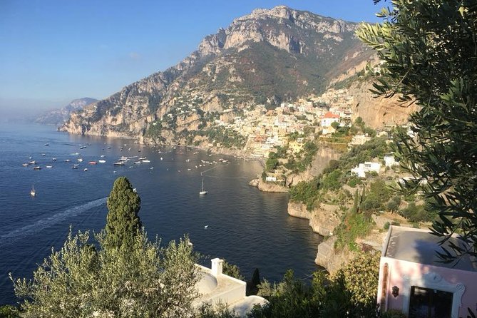 Private transfer from Sorrento to Florence - The vehicle comfort and the driver role (it’s not just transportation)