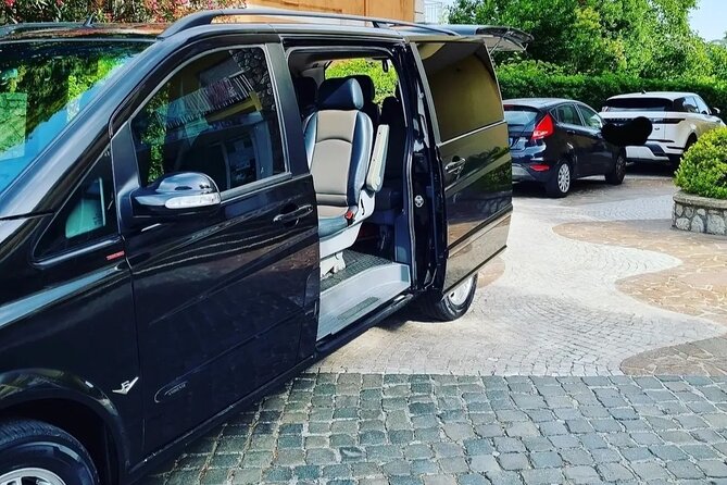 Private Transfer Sorrento Peninsula - Naples - Reliability: what to watch, and how to protect your trip