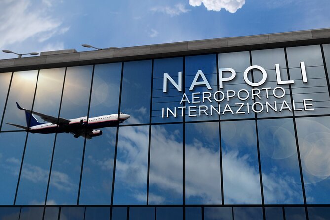 Private Transfer to Sorrento-Napoli Airport or Central Station - Meet-up in Sorrento: quick, clear, and luggage-friendly
