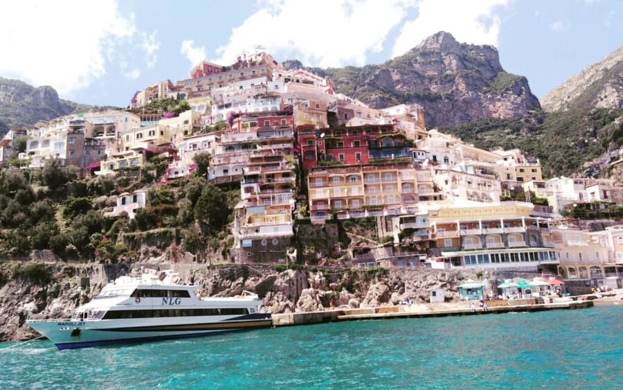 Round-Trip Ferry Ticket from Salerno to Amalfi and Positano - Getting On and Off the Hydrofoil: Dock Reality in Plain Terms