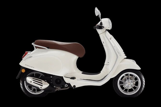 Scooter Rental Vespa Primavera 125cc from Sorrento - Key highlights that matter in real life