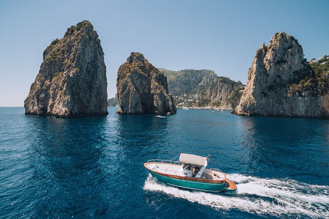 Shared half-day boat tour to Capri from Sorrento - The hour on Capri: why this stop exists