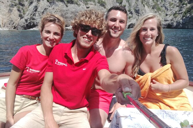 Shared trip with fishing and visit the beauty of Capri island - Green Grotto and White Grotto: what to expect from cave time
