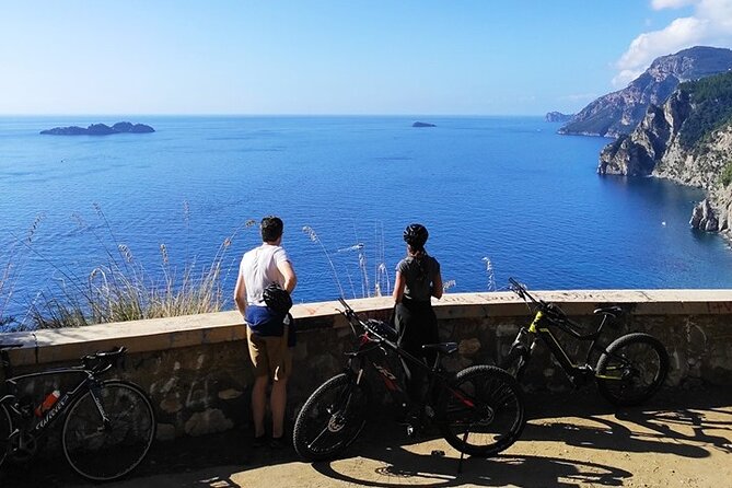 Sightseeing Bike Tour Amalfi Coast - Bikes, pedals, and electric-assist options that change the day